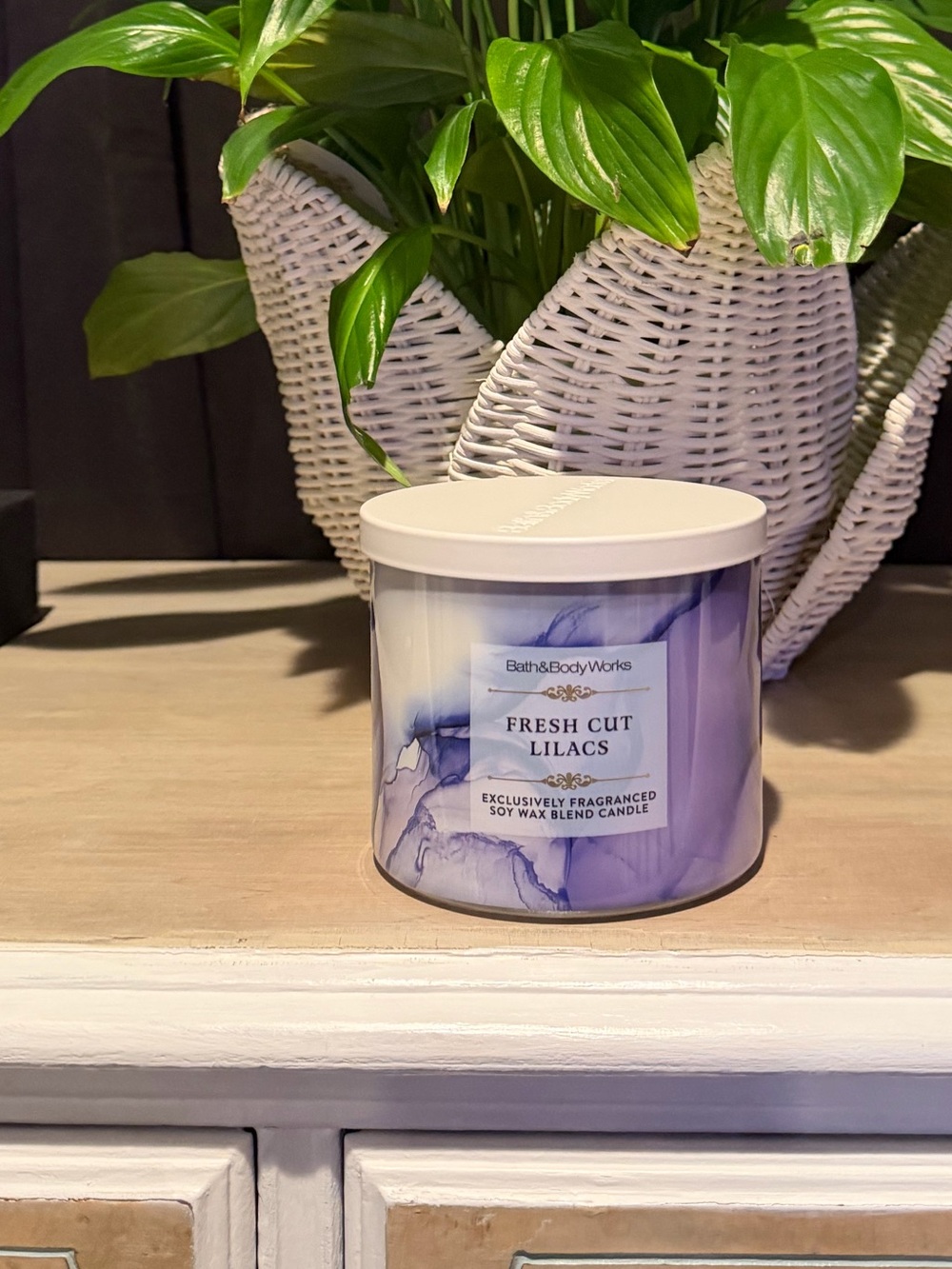 Bath & Body Works Fresh Cut Lilacs Candle - Purple and White